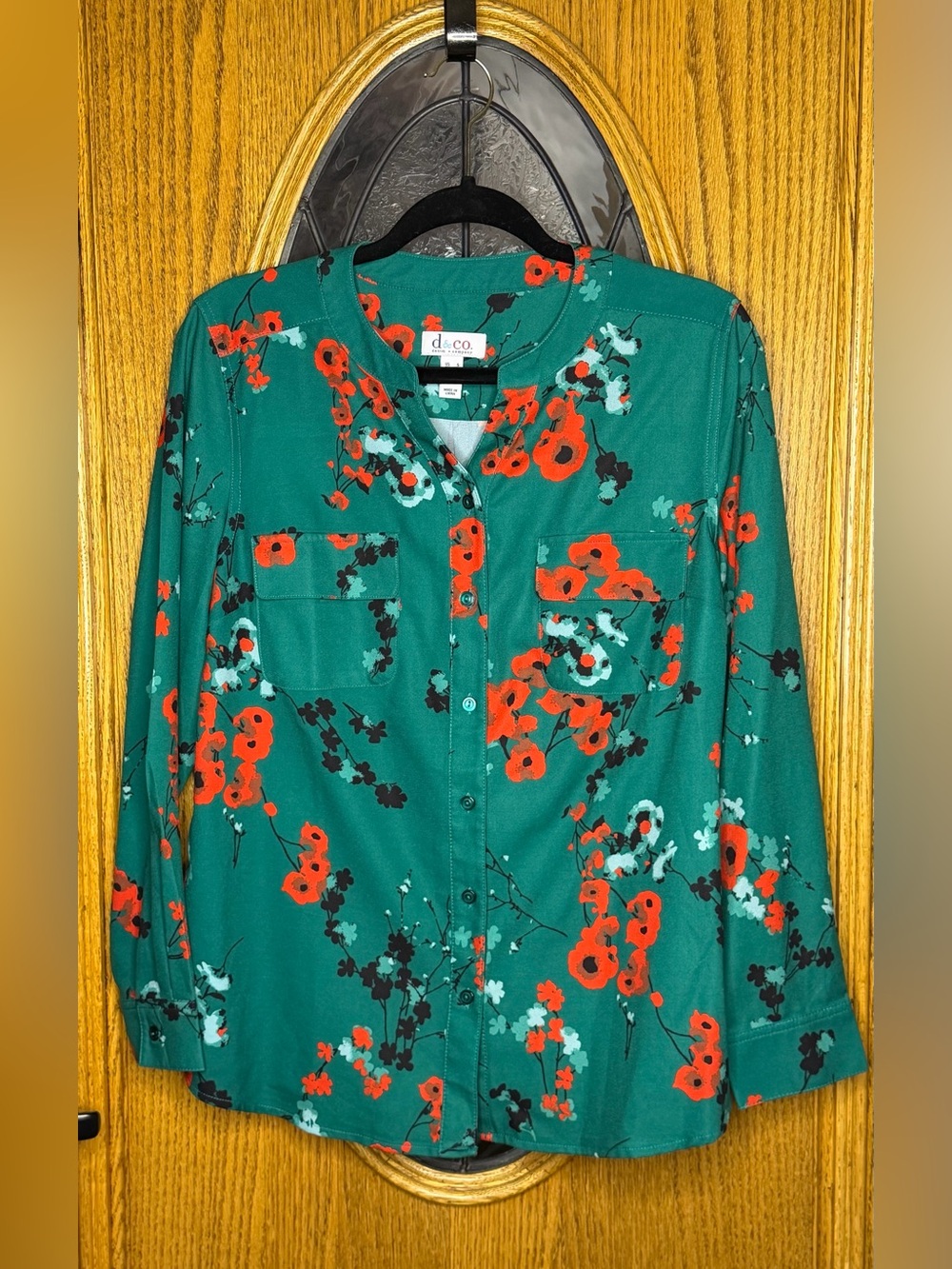 D&Co Green Floral Button Blouse Size S